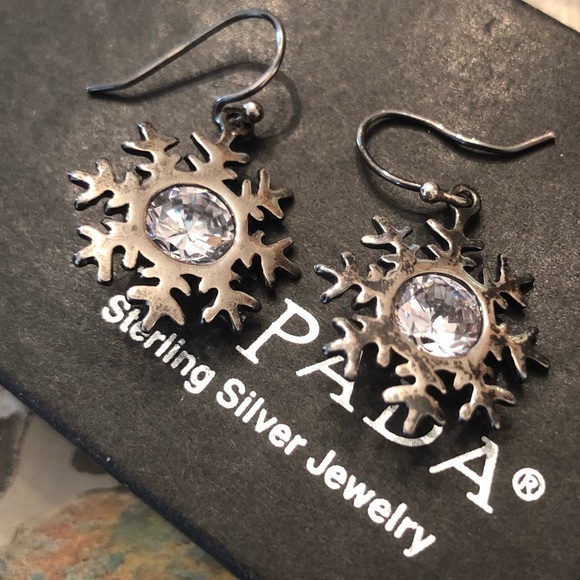 Silpada Sterling Silver Cubic Zirconia Snowflake Earrings W1459 - Picture 5 of 16